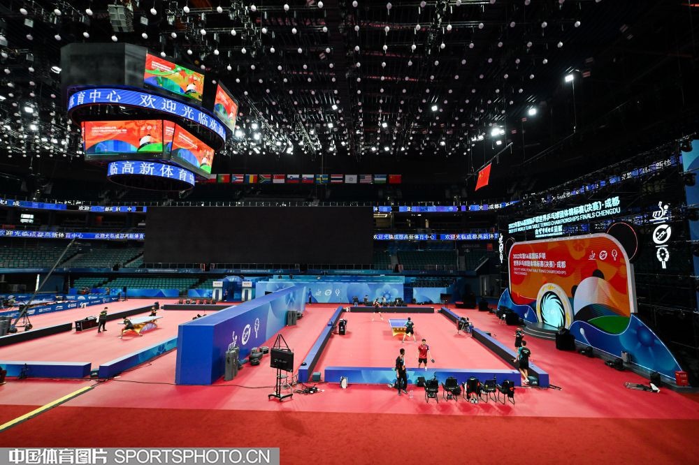 今日！詹姆斯+东契奇拒绝4连败，NBA湖人VS步行者，CCTV5无直播