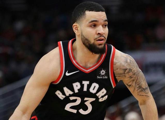 他在场上的 他在场上的