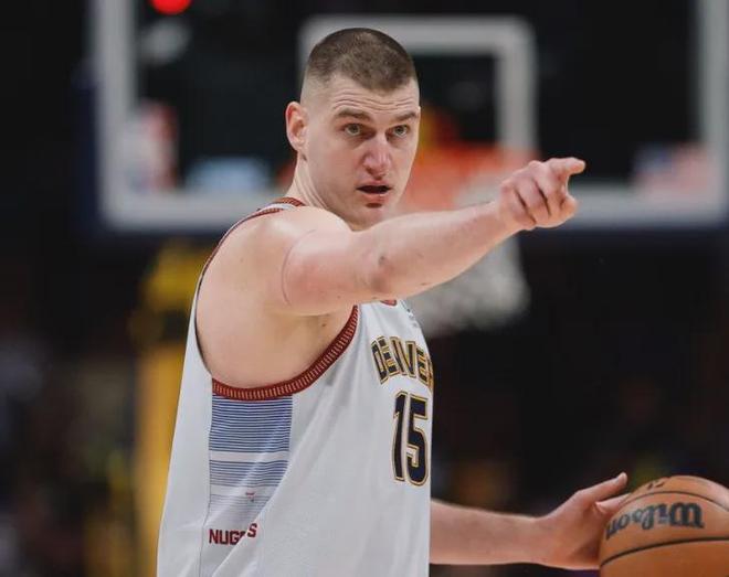 给了古斯塔 给了古斯塔